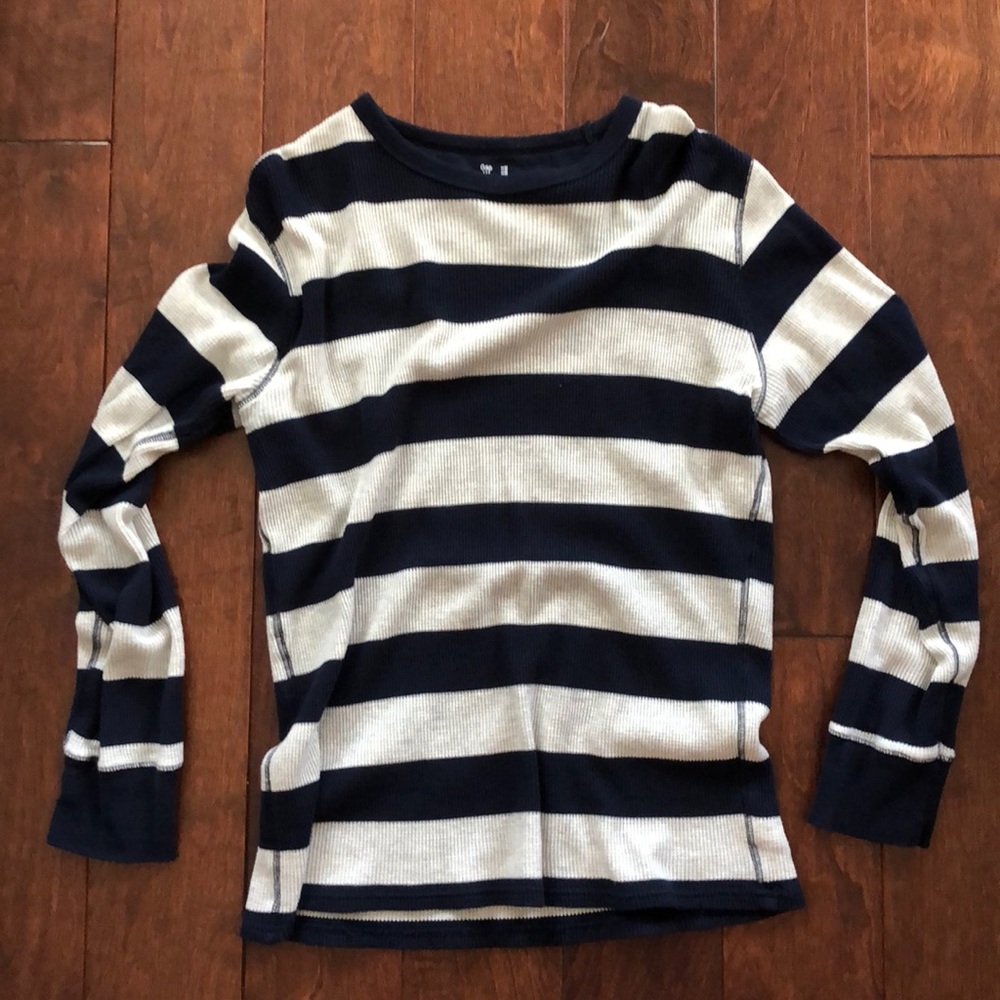 Gap Waffle Knit LS shirt